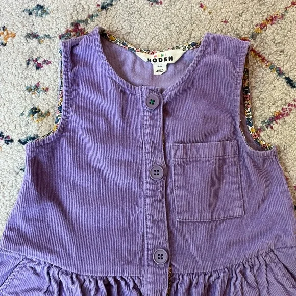 Mini Boden / Button Pinafore Dress in Aster Purple Size 3-4 - Picture 4 of 7
